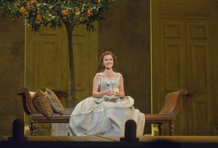 Isabel Leonard as Rosina in Rossini Isabel Leonard as Rosina in Rossini